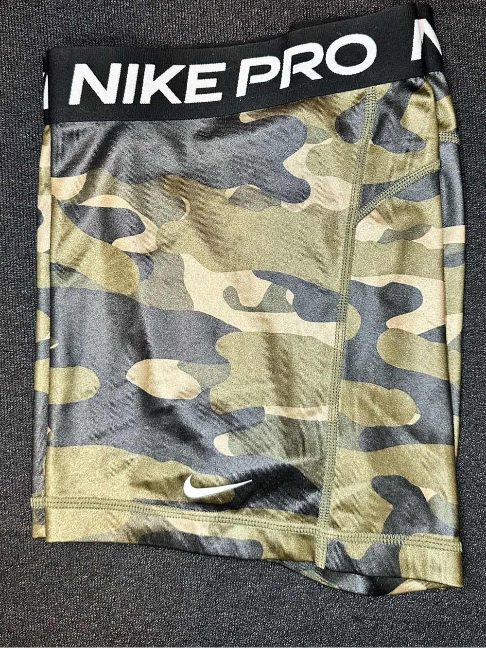 Nike Pro Dri-FIT Camo Compression Shorts Green Black Women’s Medium